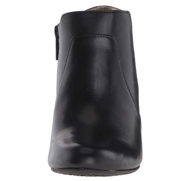 *SALE* Bandolino Liron Ankle Dress Booties Black - Picture 2 of 6